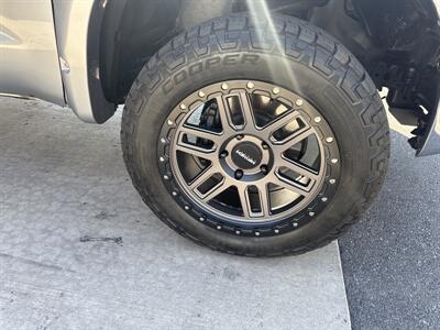 2013 Toyota Tundra Grade  CrewMax 4x4 - Photo 44 - Hesston, PA 16647