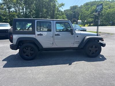 2013 Jeep Wrangler Sport  4x4 - Photo 2 - Hesston, PA 16647