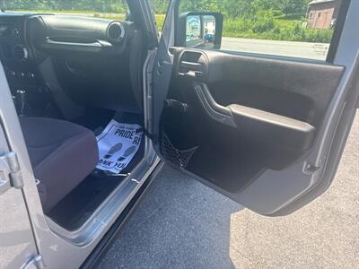 2013 Jeep Wrangler Sport  4x4 - Photo 46 - Hesston, PA 16647