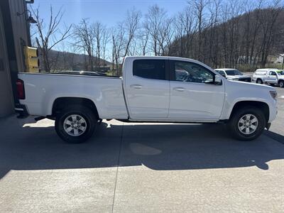 2020 Chevrolet Colorado Work Truck  Crew Cab 4x4 - Photo 3 - Hesston, PA 16647