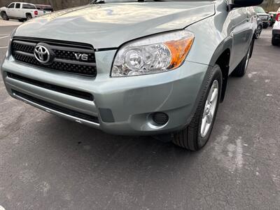 2008 Toyota RAV4  4WD - Photo 18 - Hesston, PA 16647