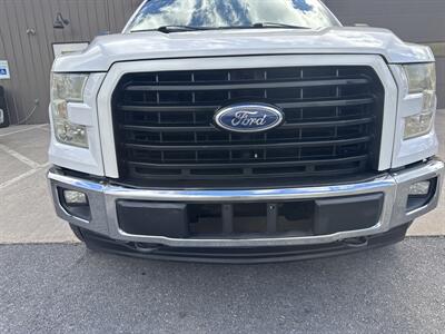 2017 Ford F-150 XLT SuperCrew 4x4 - Photo 12 - Hesston, PA 16647