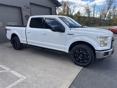 2017 Ford F-150 XLT SuperCrew 4x4 - Photo 2 - Hesston, PA 16647