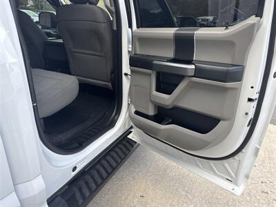 2017 Ford F-150 XLT SuperCrew 4x4 - Photo 39 - Hesston, PA 16647