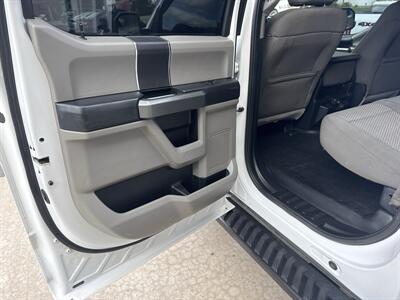 2017 Ford F-150 XLT SuperCrew 4x4 - Photo 36 - Hesston, PA 16647