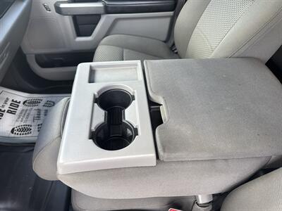 2017 Ford F-150 XLT SuperCrew 4x4 - Photo 29 - Hesston, PA 16647