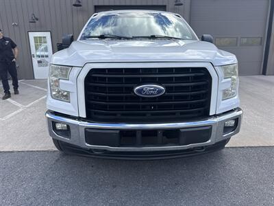 2017 Ford F-150 XLT SuperCrew 4x4 - Photo 9 - Hesston, PA 16647