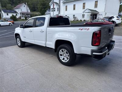 2020 Chevrolet Colorado LT  Crew Cab 4X4 - Photo 7 - Hesston, PA 16647
