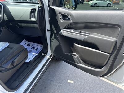 2020 Chevrolet Colorado LT  Crew Cab 4X4 - Photo 43 - Hesston, PA 16647