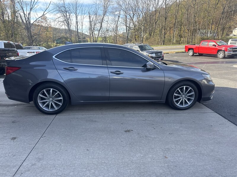 2018 Acura TLX 2.4L Technology photo 2