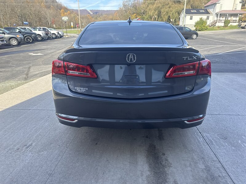 2018 Acura TLX 2.4L Technology photo 4