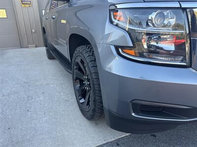 2020 Chevrolet Suburban LT  4x4 - Photo 13 - Hesston, PA 16647