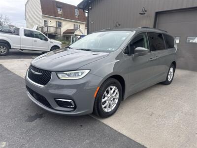 2022 Chrysler Pacifica Touring L - Photo 8 - Hesston, PA 16647