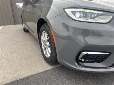 2022 Chrysler Pacifica Touring L - Photo 11 - Hesston, PA 16647