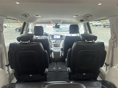 2022 Chrysler Pacifica Touring L - Photo 37 - Hesston, PA 16647