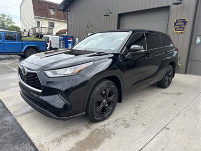 2020 Toyota Highlander L AWD - Photo 8 - Hesston, PA 16647