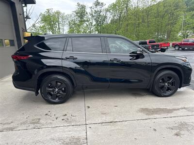2020 Toyota Highlander L AWD - Photo 3 - Hesston, PA 16647