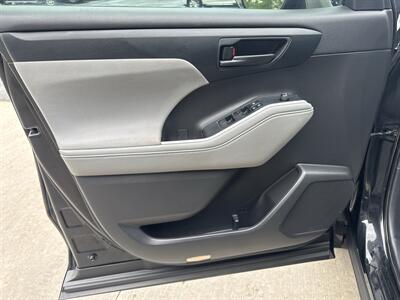 2020 Toyota Highlander L AWD - Photo 22 - Hesston, PA 16647