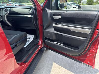 2018 Toyota Tundra SR5  Double Cab 4x4 - Photo 44 - Hesston, PA 16647