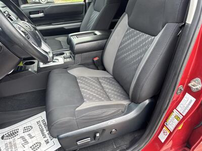 2018 Toyota Tundra SR5  Double Cab 4x4 - Photo 30 - Hesston, PA 16647