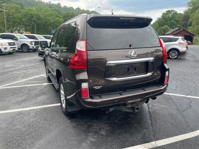 2012 Lexus GX 460  AWD - Photo 8 - Hesston, PA 16647