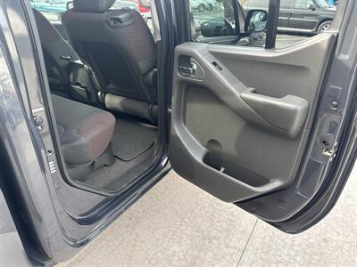 2010 Nissan Frontier PRO-4X Crew Cab 4x4 - Photo 35 - Hesston, PA 16647