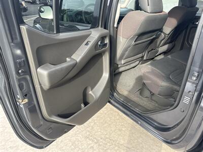 2010 Nissan Frontier PRO-4X Crew Cab 4x4 - Photo 33 - Hesston, PA 16647