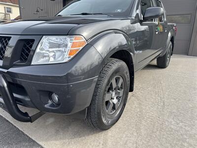 2010 Nissan Frontier PRO-4X Crew Cab 4x4 - Photo 12 - Hesston, PA 16647