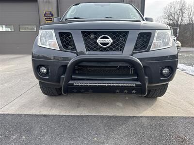2010 Nissan Frontier PRO-4X Crew Cab 4x4 - Photo 11 - Hesston, PA 16647