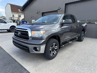 2013 Toyota Tundra Grade  Double Cab 4x4 - Photo 9 - Hesston, PA 16647