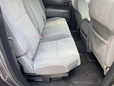 2013 Toyota Tundra Grade  Double Cab 4x4 - Photo 41 - Hesston, PA 16647