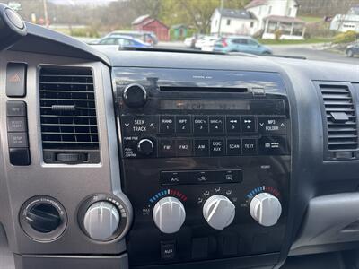 2013 Toyota Tundra Grade  Double Cab 4x4 - Photo 35 - Hesston, PA 16647
