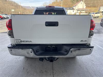 2008 Toyota Tundra Limited  Double Cab 4x4 - Photo 5 - Hesston, PA 16647