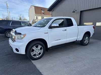 2008 Toyota Tundra Limited  Double Cab 4x4 - Photo 8 - Hesston, PA 16647