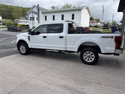 2020 Ford F-250 XLT  Crew Cab 4x4 - Photo 6 - Hesston, PA 16647