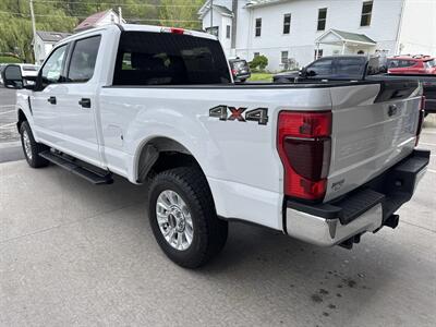 2020 Ford F-250 XLT  Crew Cab 4x4 - Photo 5 - Hesston, PA 16647