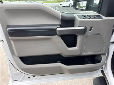 2020 Ford F-250 XLT  Crew Cab 4x4 - Photo 25 - Hesston, PA 16647