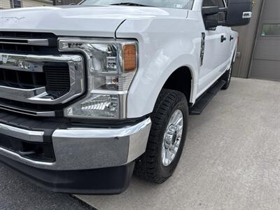 2020 Ford F-250 XLT  Crew Cab 4x4 - Photo 13 - Hesston, PA 16647