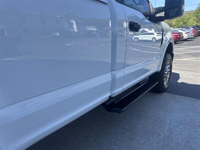 2017 Ford F-250 Super Duty XL  4X4 - Photo 24 - Hesston, PA 16647