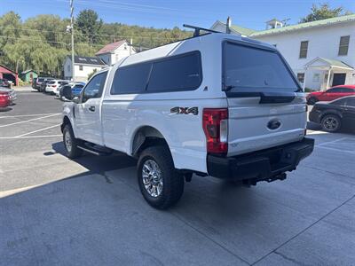 2017 Ford F-250 Super Duty XL  4X4 - Photo 7 - Hesston, PA 16647