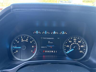 2015 Ford F-150 XLT  SuperCrew 4x4 - Photo 32 - Hesston, PA 16647