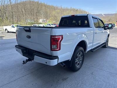 2015 Ford F-150 XLT  SuperCrew 4x4 - Photo 5 - Hesston, PA 16647