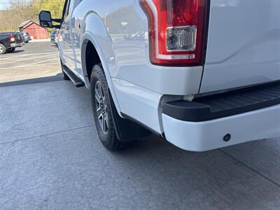2015 Ford F-150 XLT  SuperCrew 4x4 - Photo 19 - Hesston, PA 16647