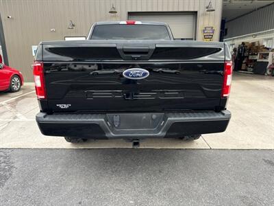 2018 Ford F-150 XL  SuperCrew 4x4 - Photo 8 - Hesston, PA 16647