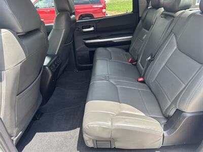 2016 Toyota Tundra SR5  CrewMax 4x4 - Photo 38 - Hesston, PA 16647