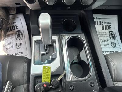 2016 Toyota Tundra SR5  CrewMax 4x4 - Photo 34 - Hesston, PA 16647