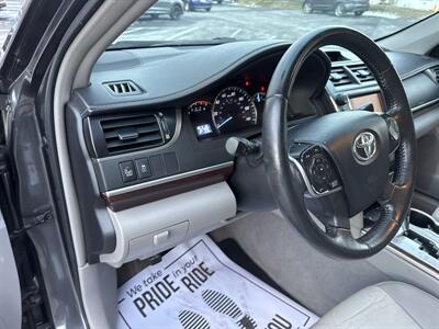 2013 Toyota Camry XLE V6   - Photo 14 - Hesston, PA 16647