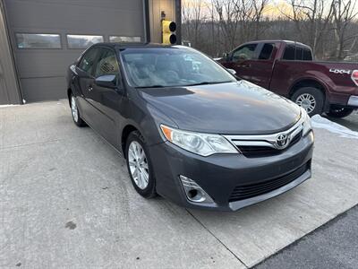 2013 Toyota Camry XLE V6   - Photo 10 - Hesston, PA 16647