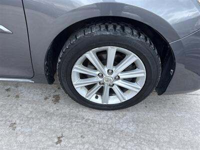 2013 Toyota Camry XLE V6   - Photo 31 - Hesston, PA 16647