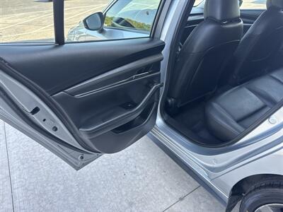 2019 Mazda MAZDA3 Select - Photo 33 - Hesston, PA 16647